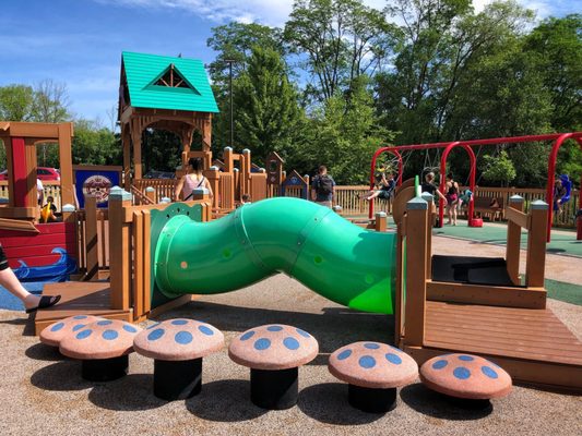 20+ Reasons To Love Kayla's Playground: A Franklin, Wisconsin Gem