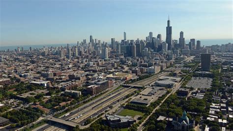 Chicago S West Loop Is Evolving While Retaining Its Character Youtube