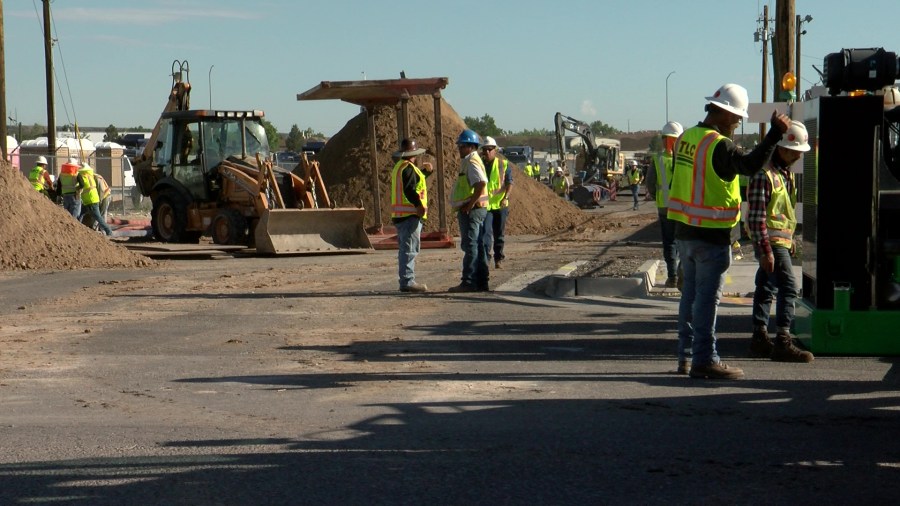 Crews Respond To Sewer Collapse In Nw Albuquerque