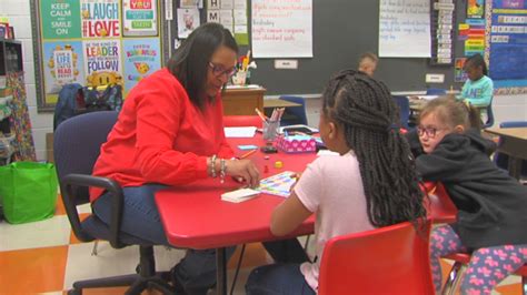 Danville Teachers Getting Free Master S To Help With High Low Reading