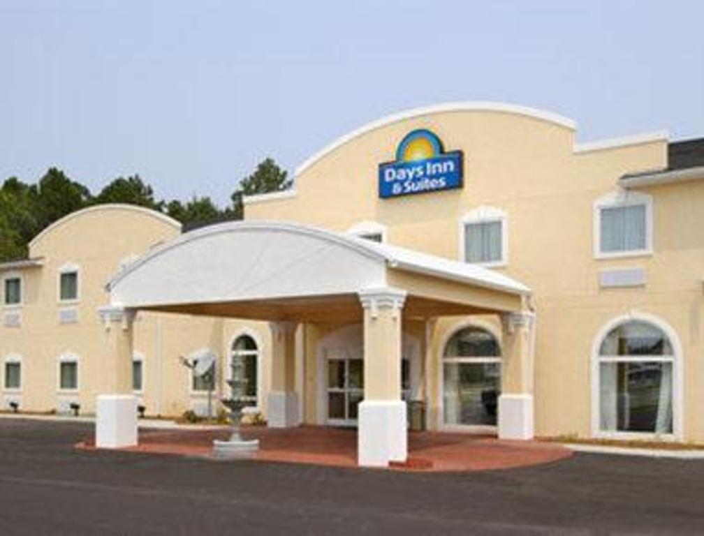 Days Inn Suites By Wyndham Swainsboro Hotel Swainsboro Ga Deals