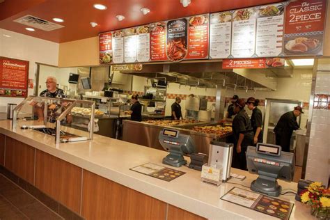 Deal Of The Week El Pollo Loco Hatches Its First Area Location