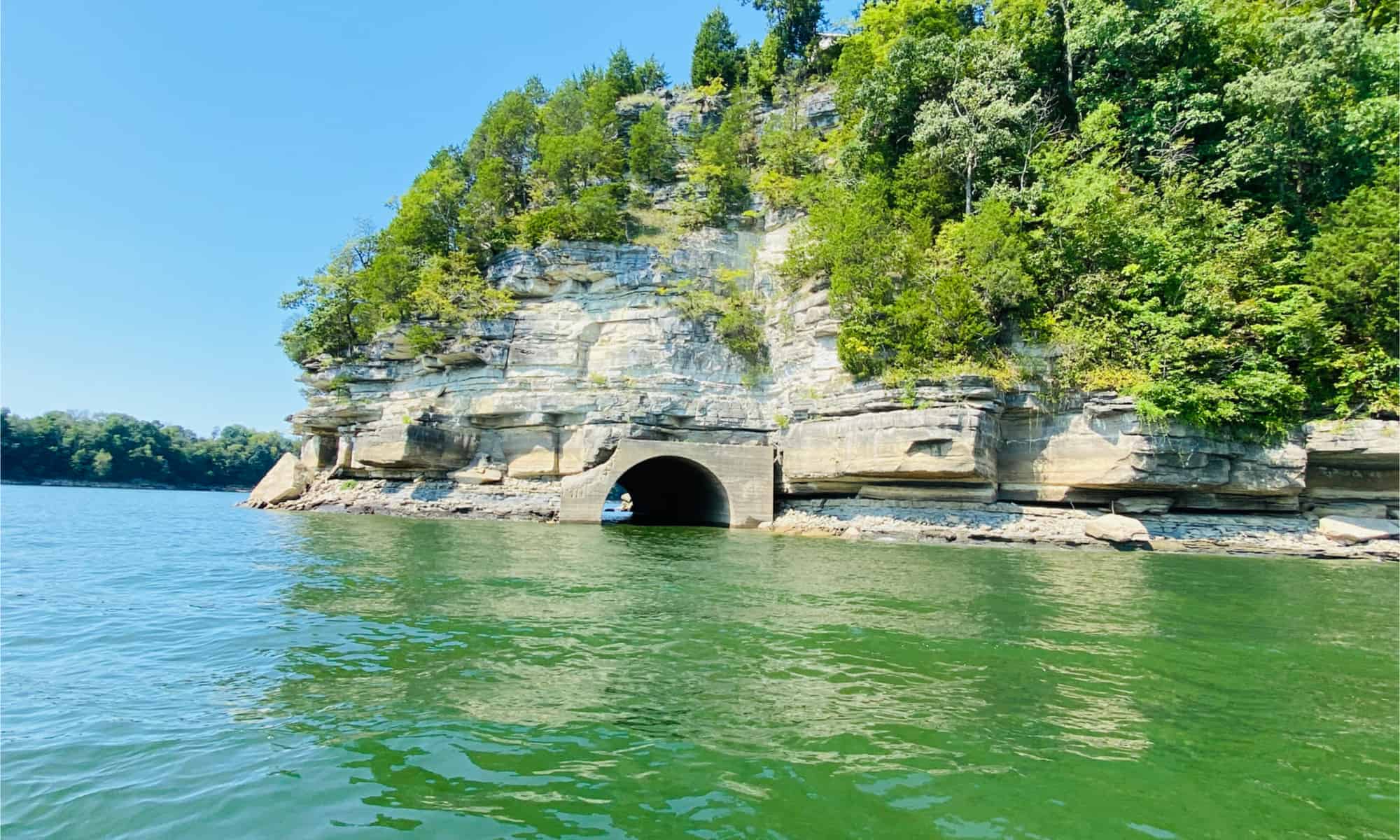 Discover The Deepest Lake In Kentucky