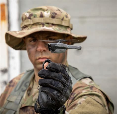 Flir Systems Wins 39 6M United States Army Contract To Deliver Black