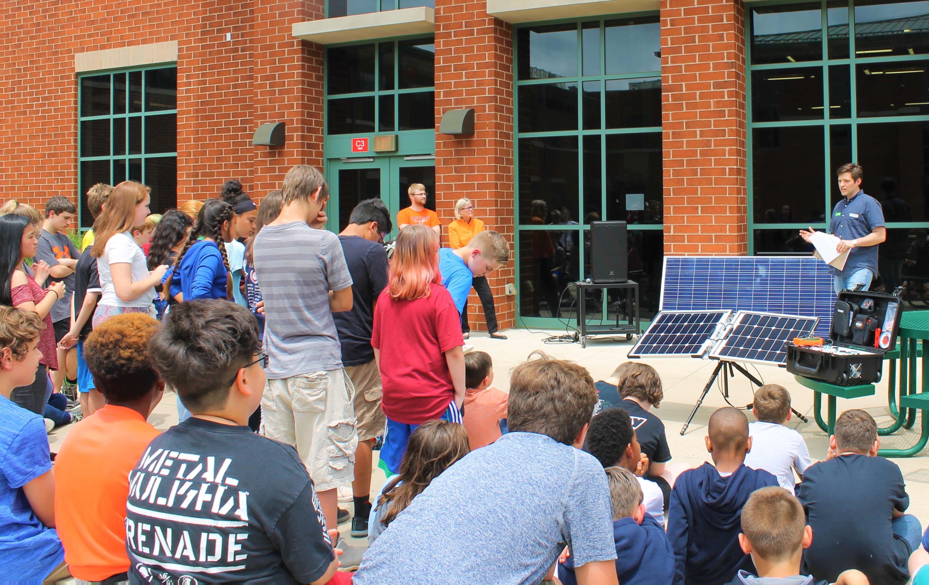 Helping Middle School Students Explore Solar Technology At Locust Grove