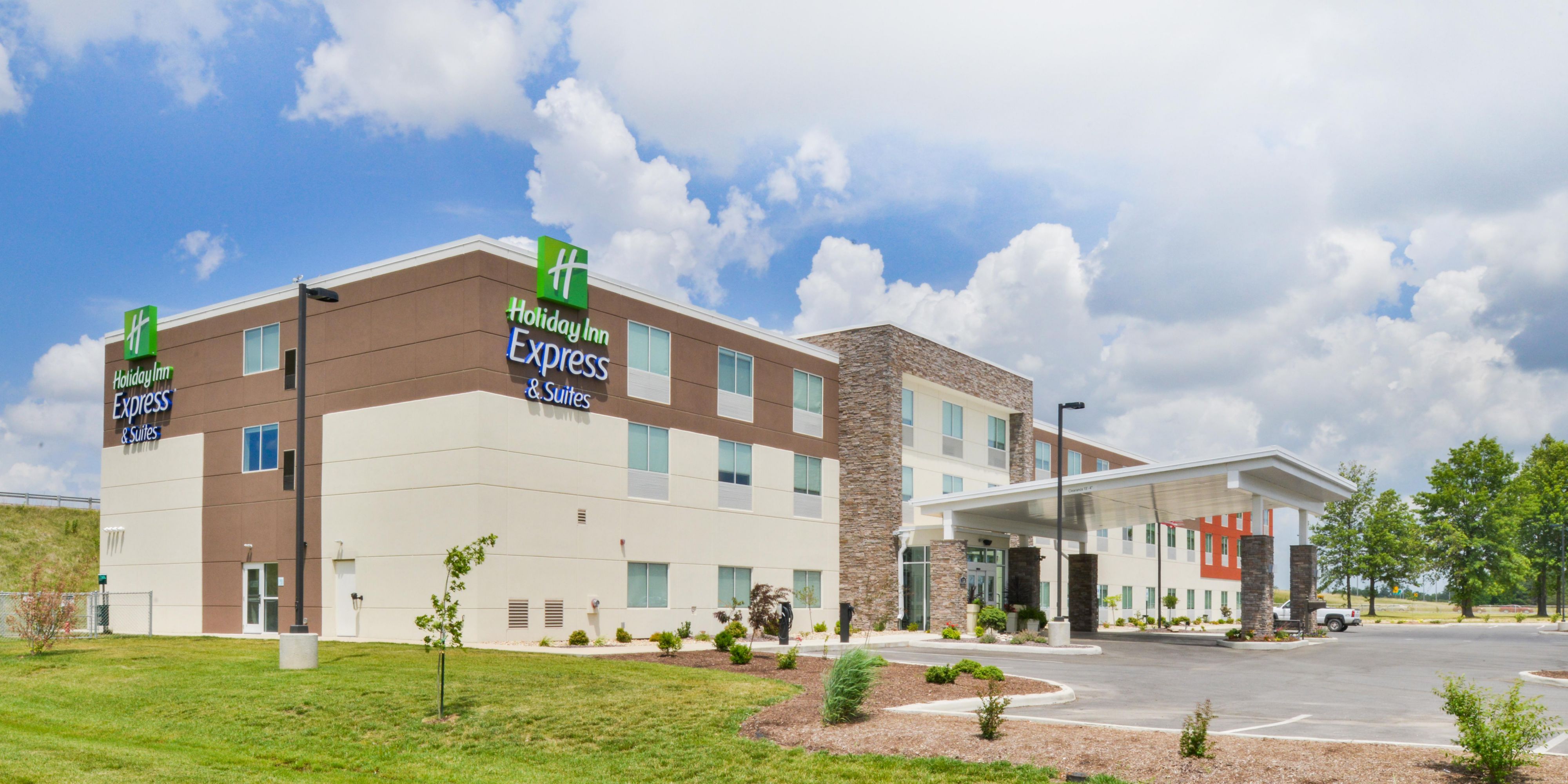 Holiday Inn Salem Hotel By Ihg