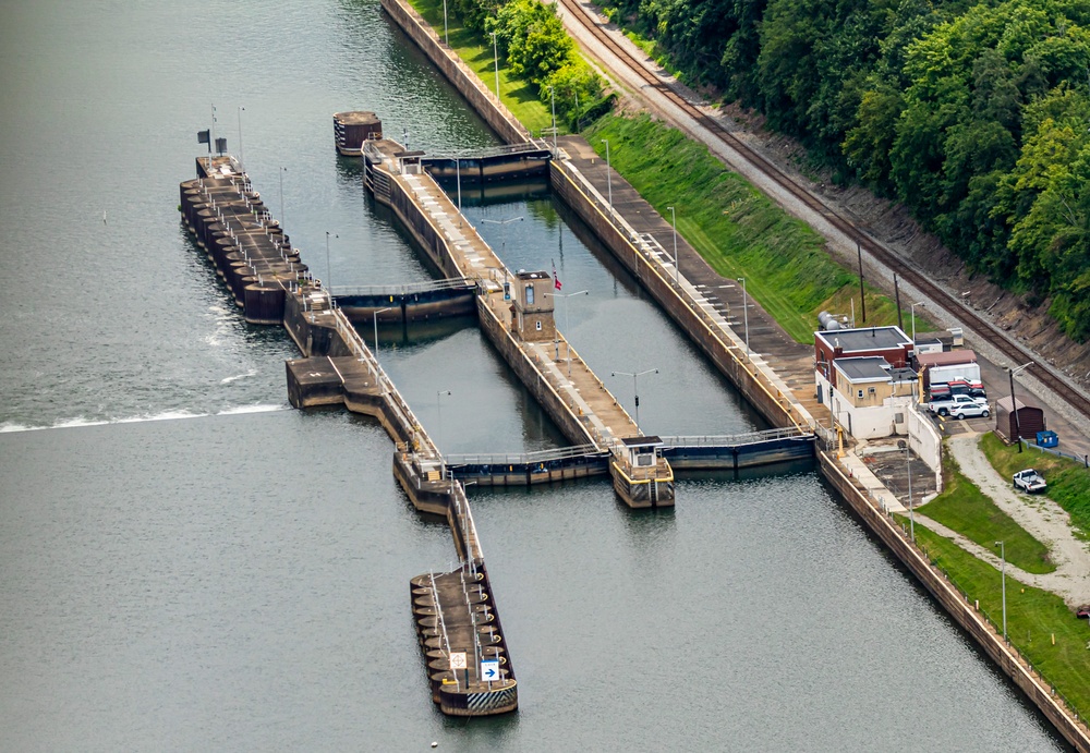 Locks And Dams Within The Huntington District