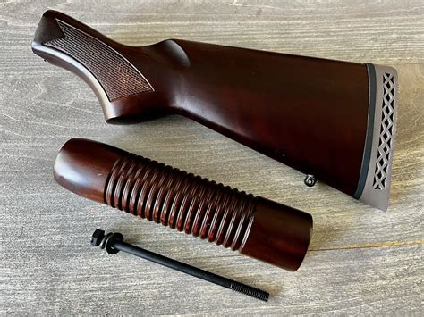 Mavin Mossberg 500 590 Retrograde Walnut Wood Stock Forend Corncob