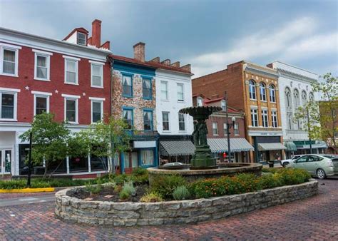 Maysville Kentucky Come For The History Stay For The People