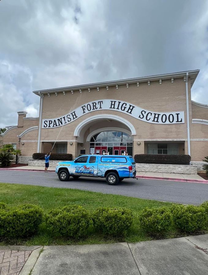 Pressure Washing High School In Spanish Fort Al Taylor S Power Washing