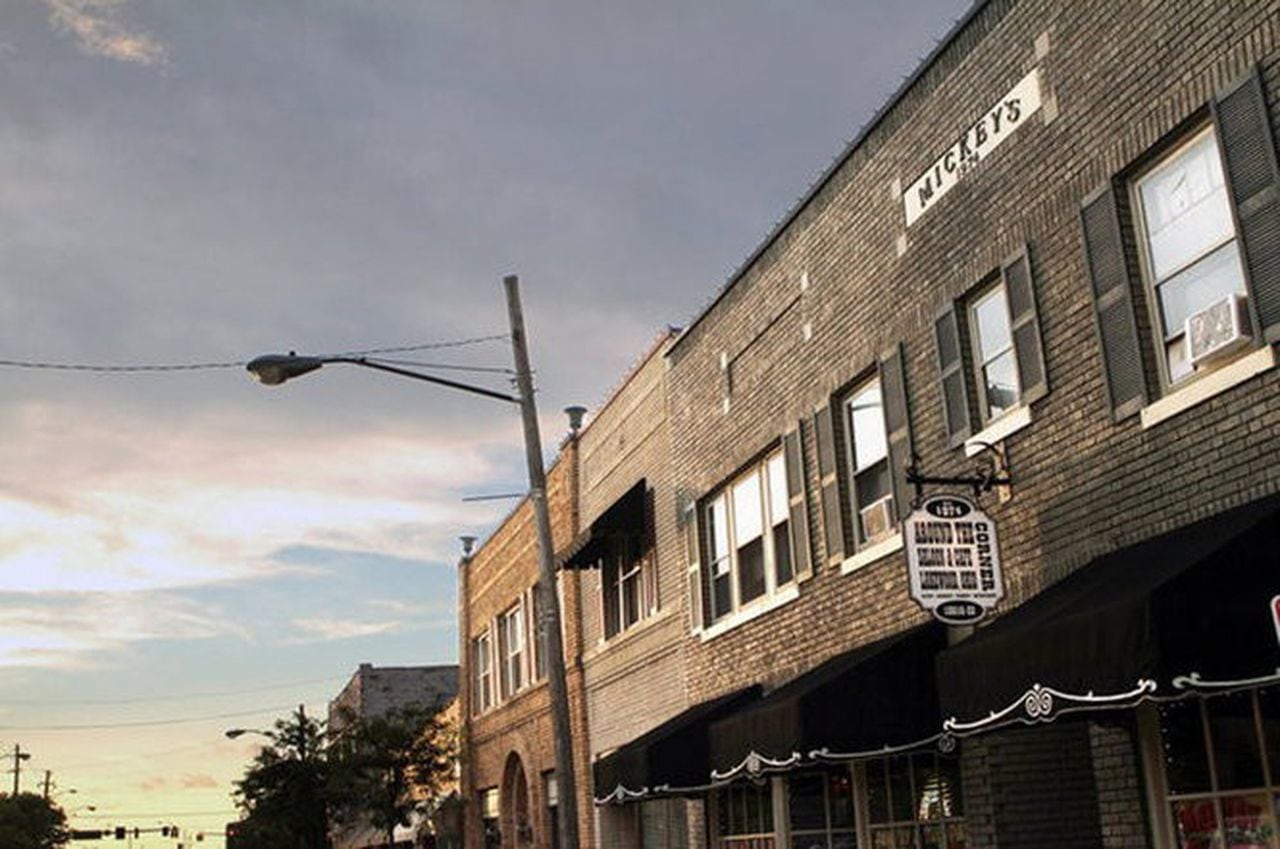 Raise A Glass Around The Corner A Lakewood Bar And Institution