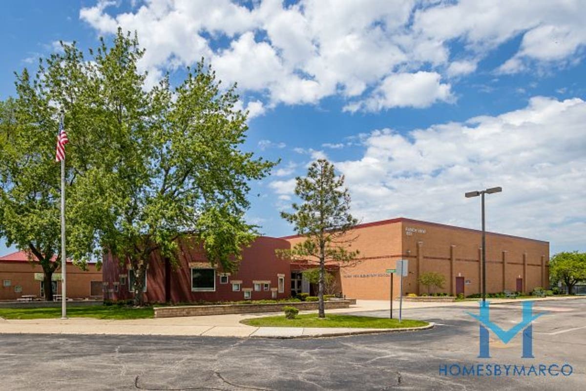 Ranch View Elementary School Naperville Illinois August 2018