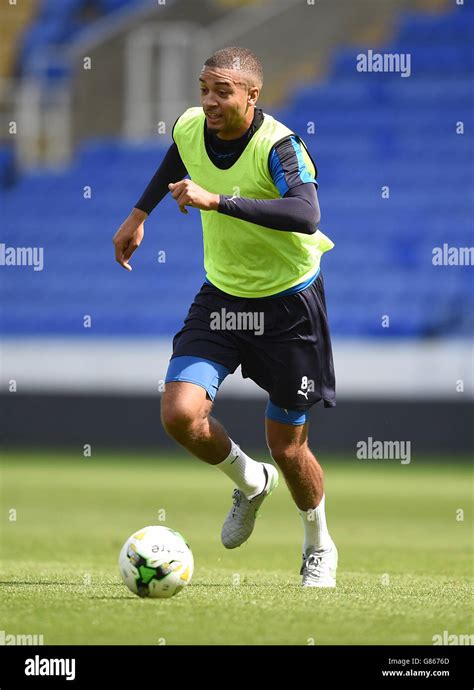 Reading Fc 26 Michael Hector