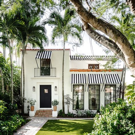 Simple Ways To Create Luxury Interior Design In Coral Gables Home