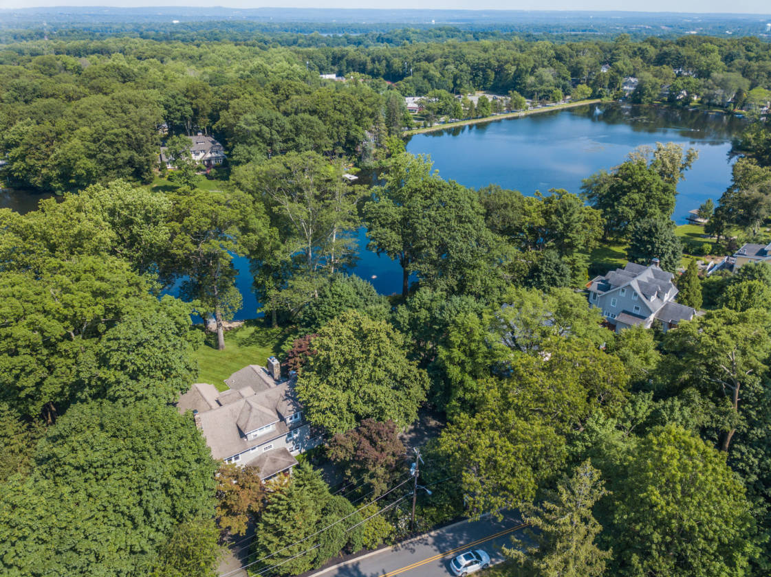 Stunning Lake Views Mountain Lakes Morris County New Jersey Usa