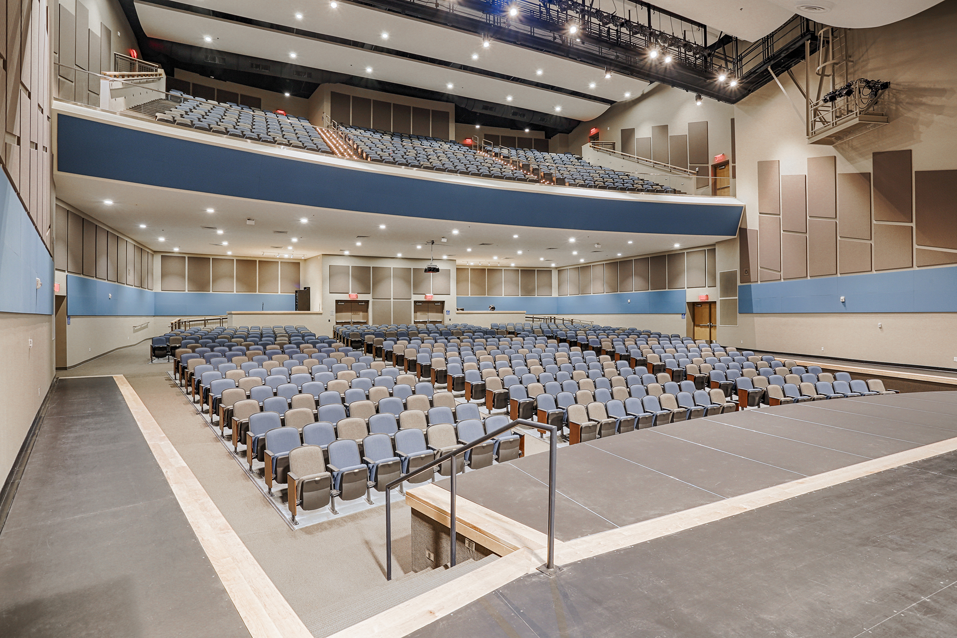 Thunder Ridge High School Headwaters Construction Company