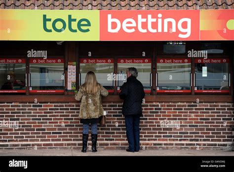 Tote Betting Hi Res Stock Photography And Images Alamy