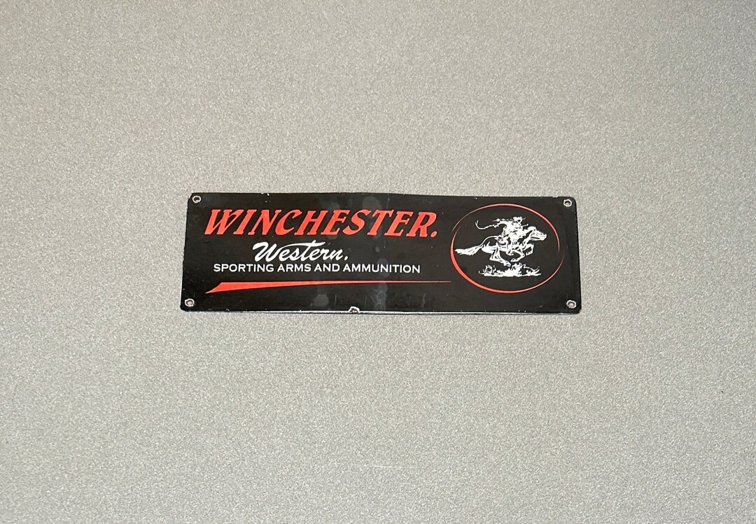 Vintage Vrare 16 Winchester Riffle Gun Ammunition Hunt Horse Etsy