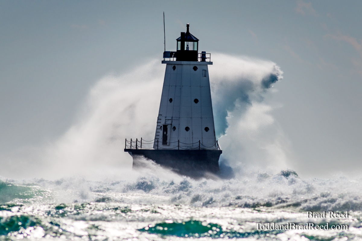 Waves At Ludington Lighthouse 2524