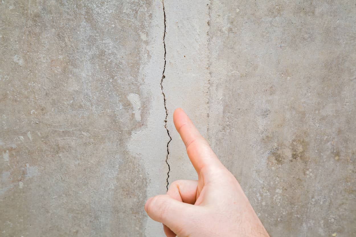 When Should You Repair Stucco Cracks The Truth Waypoint Inspection